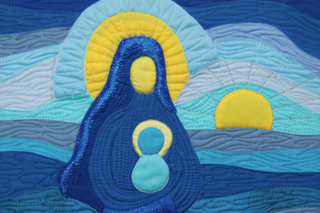 ‘Navegando com o Cortejo’: exposição de quilts no CIC apresenta obras inspiradas na fé, mar e tradição açoriana