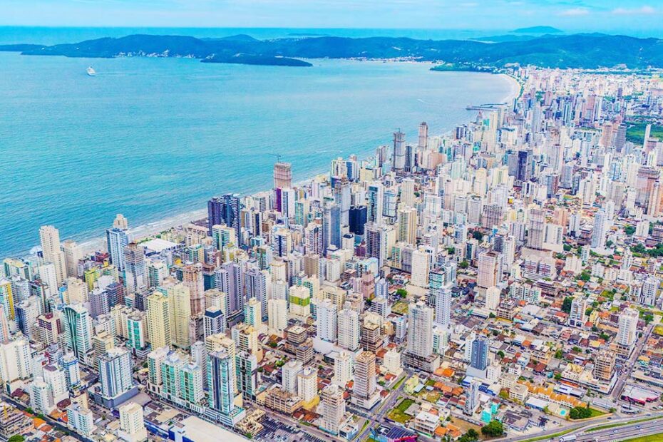 itapema 64 anos cidade