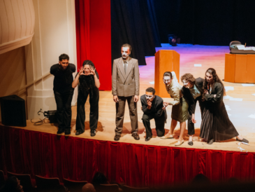 Balneário Camboriú: Teatro Bruno Nitz recebe peça gratuita ‘O Espectador Condenado à Morte’