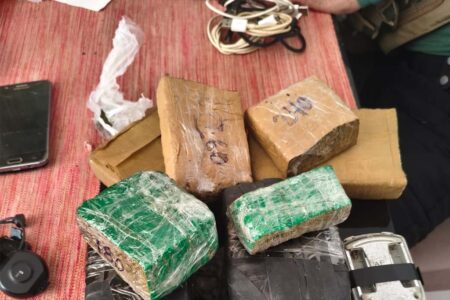 Operação deflagrada apura entrada de dispositivos eletrônicos e maconha em penitenciária de Florianópolis
