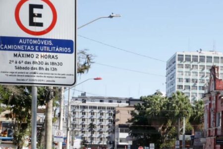 Joinville publica decreto que regulamenta nova modalidade do estacionamento rotativo