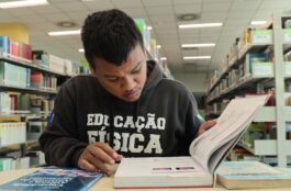 universidade gratuita santa catarina