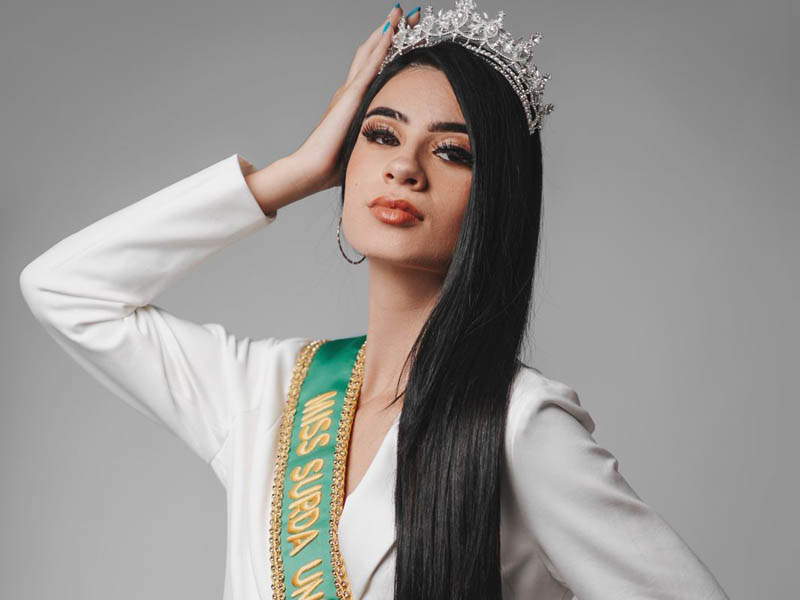 Catarinense Jenifer Cristina Sampaio