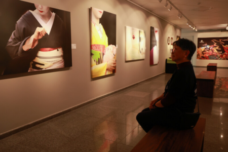 Exposição na Alesc reúne acervo da cultura japonesa e marca os 118 anos da imigração no Brasil
