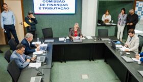 Projeto quer impedir nomeação a cargos comissionados em casos de crimes sexuais e maus-tratos a animais