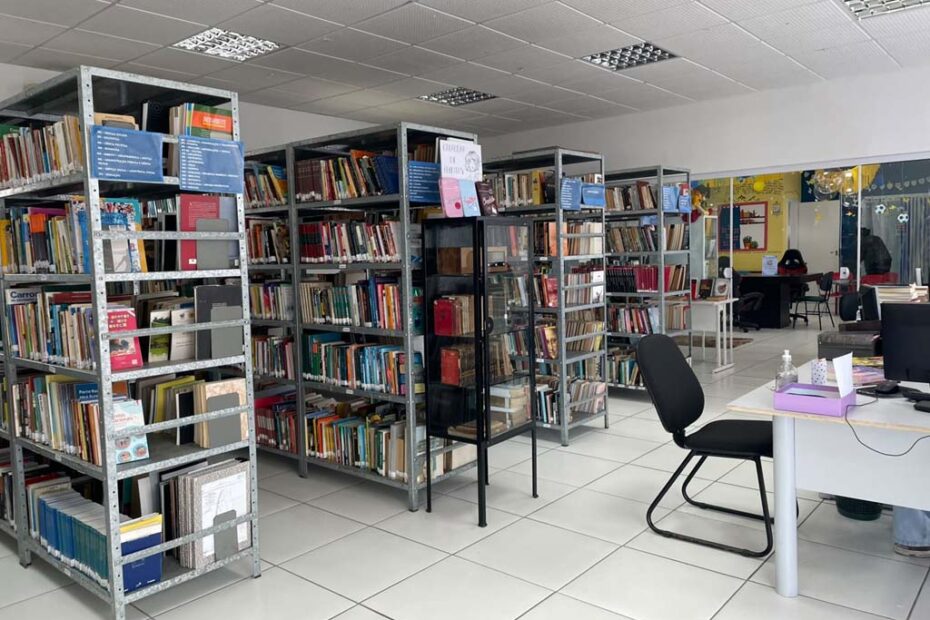 biblioteca publica porto belo