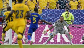 Curaçao breca Equador com paredão Room em empate sem gols heroico e frenético