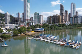 itajai bairro fazenda