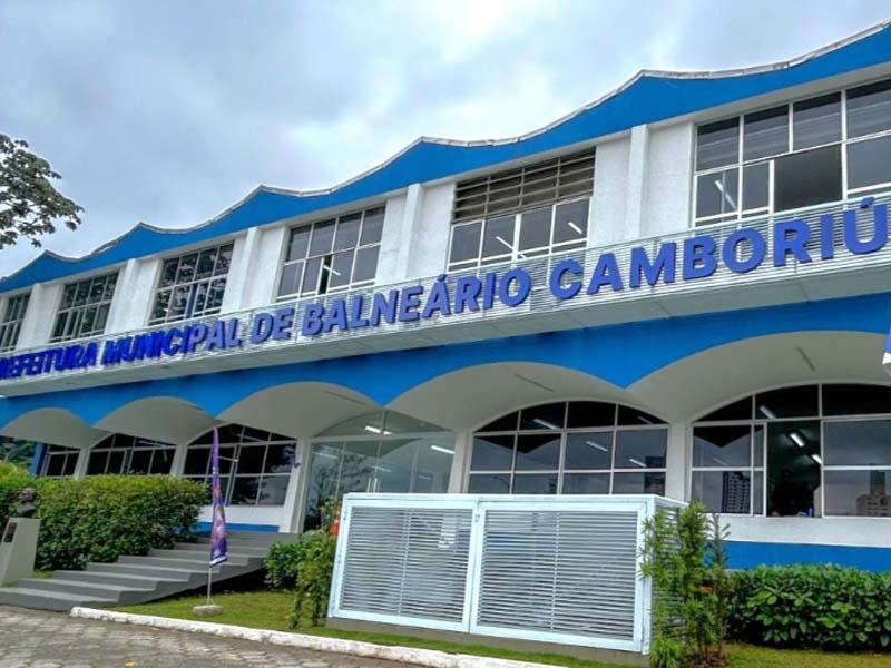 prefeitura de balneario camboriu predio fachada