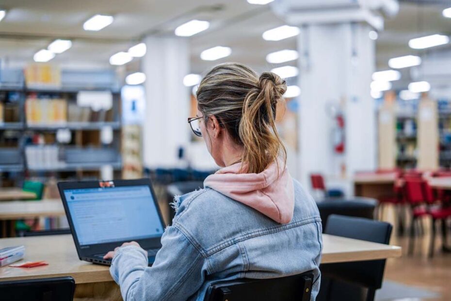 Universidade Gratuita e Fumdesc