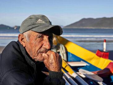 Biblioteca Pública de SC recebe mostra sobre a pesca artesanal em Florianópolis