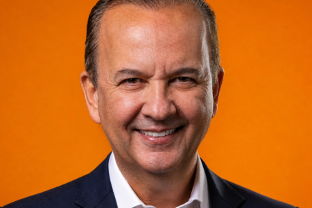 Jorginho Mello lidera disputa pelo Governo de Santa Catarina com 52,8%, aponta OCP News/Neokemp