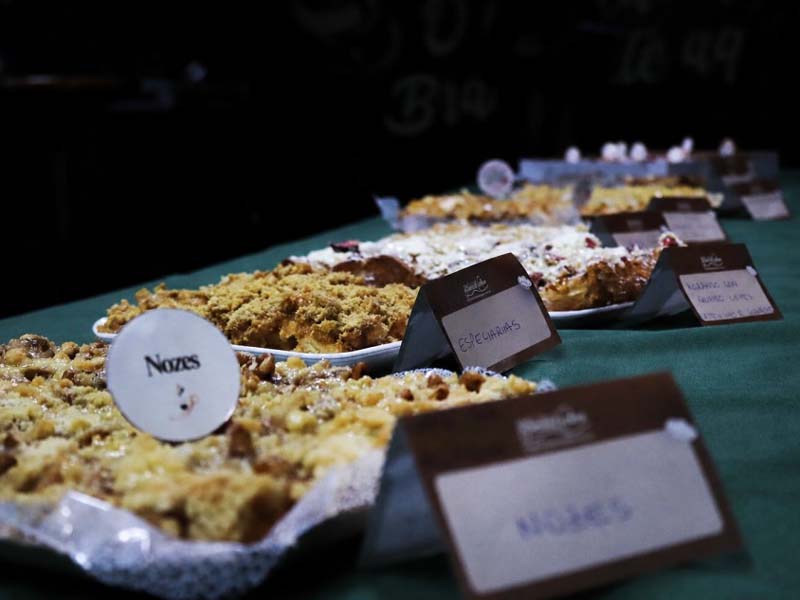 Festival Blumenauense da Cuca Blumenkuchen