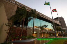alesc fachada politica