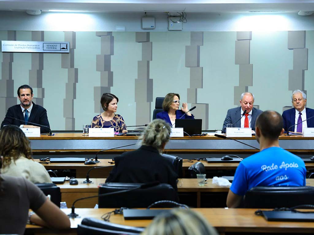Balneário Camboriú apresenta avanços das políticas à pessoa idosa no Senado