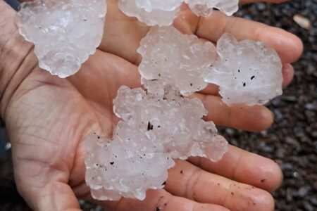 Granizo causa danos em 23 municípios de SC; cinco cidades decretam emergência
