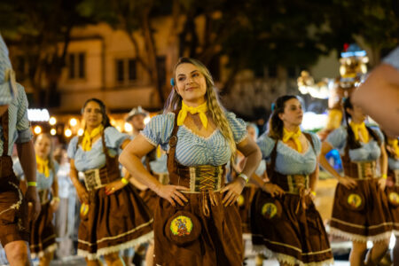 Oktoberfest Blumenau 2026 abre pré-cadastro para desfiles