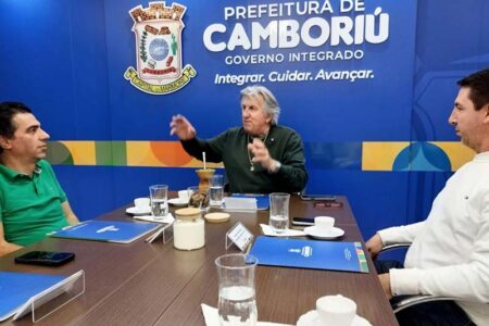 Camboriú recebe projeto para duplicação da SC-102 no bairro Rio Pequeno