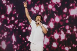 Xande de Pilares faz show gratuito na 37ª Marejada de Itajaí; saiba como retirar seu ingresso