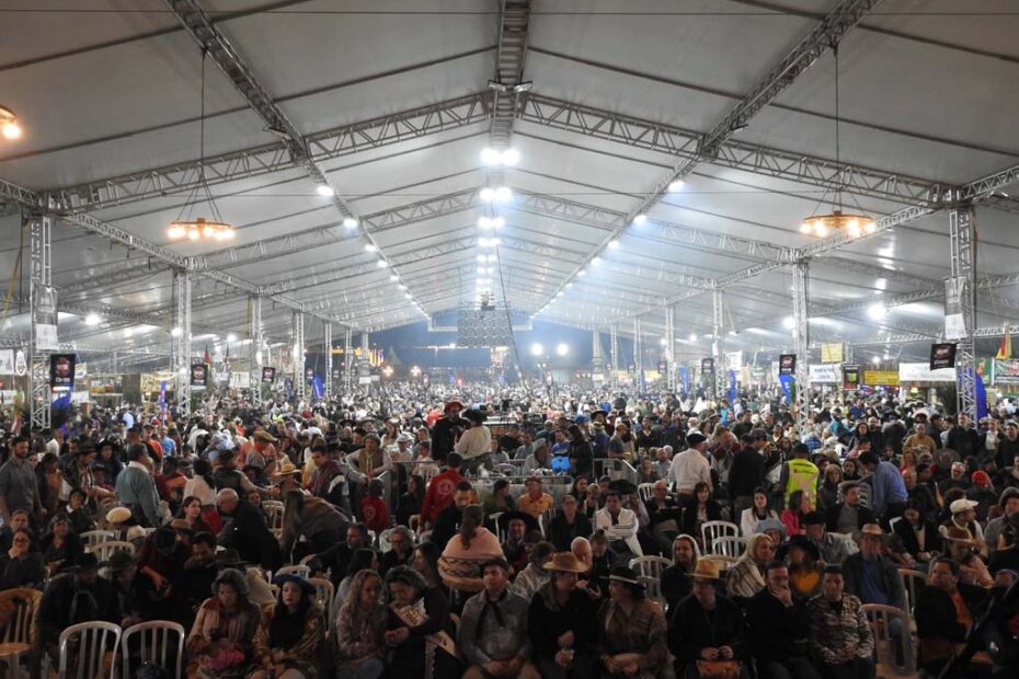 acampamento farroupilha bc hojesc