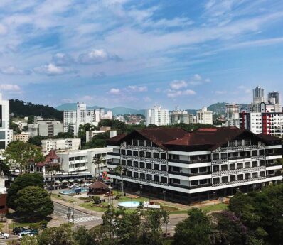 Agenda cultural de Blumenau neste fim de semana tem festival, exposições, feira e música